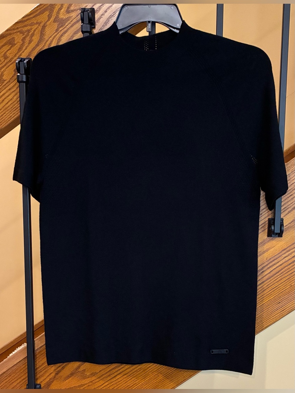 Sun Day Red Fermi Mock Golf Shirt 3D Knit Black SZ. Med Men’s NWT